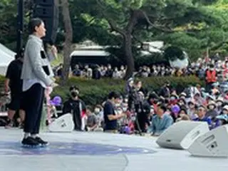 KBS「全国のど自慢」、新MCキム・シニョンの初収録となった故郷で放送日に「不満爆発」
