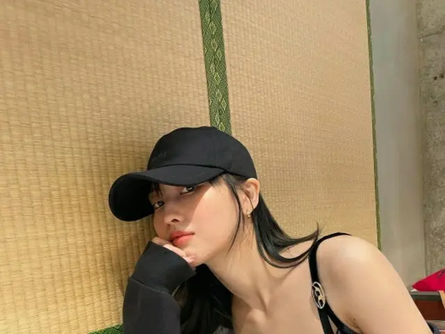 「TWICE」モモ、ソリョン（AOA）が驚いた果敢ファッション“私とおそろい”（画像提供:wowkorea）