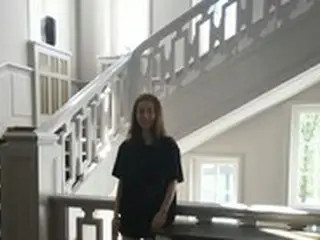 女優チョン・ユミ、スラリと伸びた脚線美公開