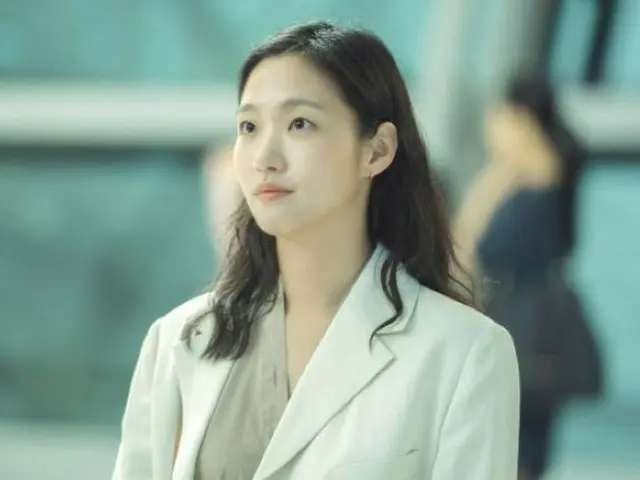 女優キム・ゴウン、10月の俳優ブランド評判分析で1位に…ドラマ「シスターズ」の出演陣が上位に名を連ねる（画像提供:wowkorea）