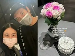 G-DRAGON姉のクォン・ダミ、夫キム・ミンジュンのサプライズイベントに感動...3周年結婚記念日