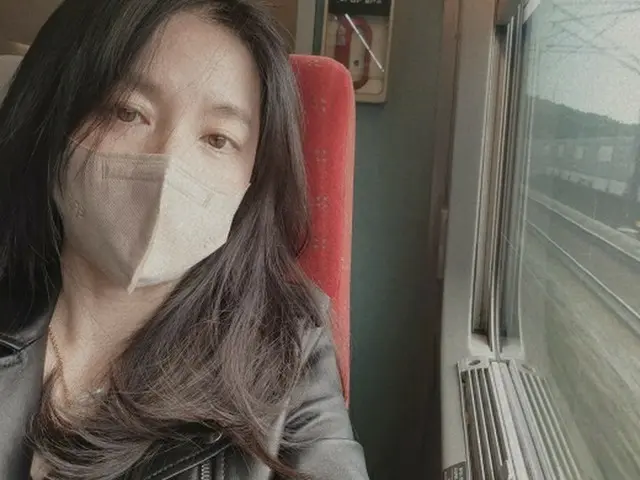女優イ・ヨンエ、透明感あふれる美貌は変わらず…久しぶりの近況公開（画像提供:wowkorea）