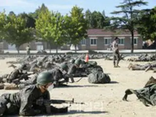 新兵訓練所を観光商品化？…「つらい訓練兵を見せ物にするのか」と物議に＝韓国