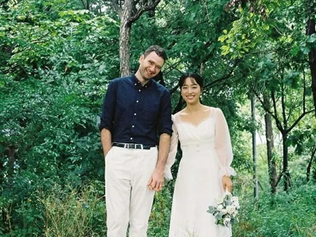 ”人気女子アナ”イム・ヒョンジュ、英作家ダニエル・テューダー氏と国際結婚発表 「人生初の確信」（画像提供:wowkorea）