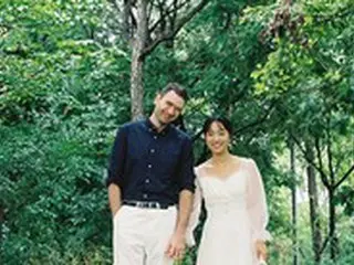 ”人気女子アナ”イム・ヒョンジュ、英作家ダニエル・テューダー氏と国際結婚発表 「人生初の確信」
