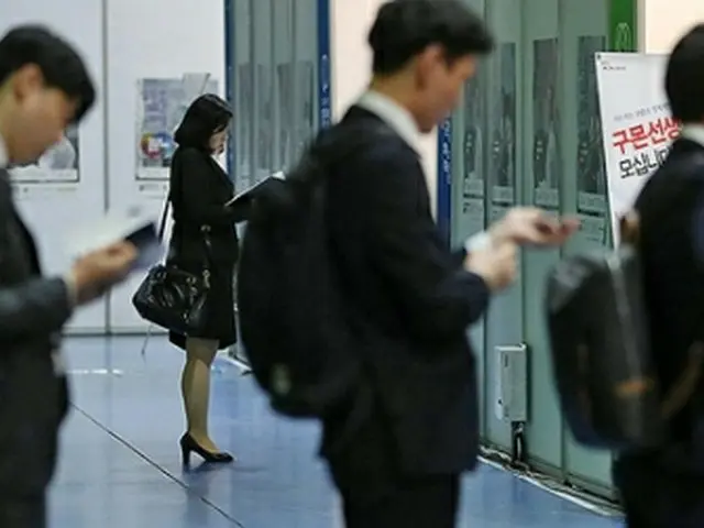 ９月の失業率は改善したが、就業者数の伸びは４カ月連続で鈍化した（資料写真）＝（聯合ニュース）