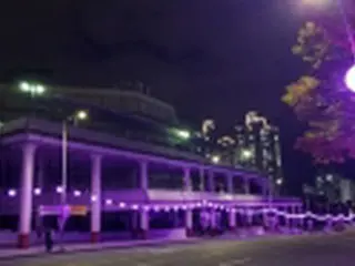 BTS公演会場周辺を紫でライトアップ　観光名所に＝韓国釜山市