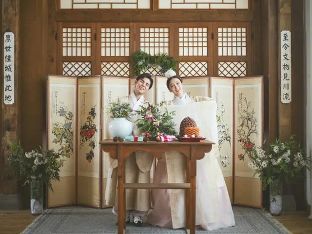ボーカルグループ「SoonSoonHee」のギテが16日、1歳年下の一般女性と結婚する。（画像提供:wowkorea）