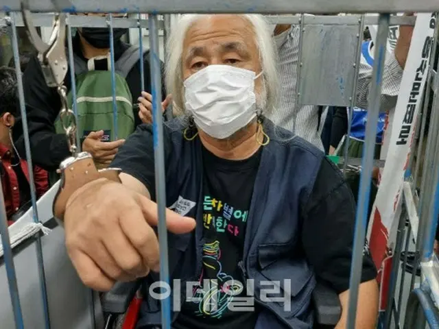 全障連が地下鉄デモを再開…ソウル地下鉄5・9号線が「混雑」＝韓国（画像提供:wowkorea）