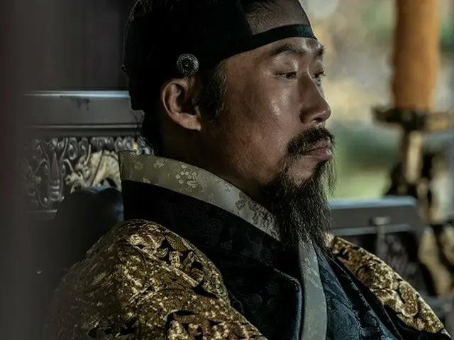 映画「フクロウ」、ユ・ヘジン「初の王様役に挑戦、袞竜袍を着ると気持ちが変わる」（画像提供:wowkorea）