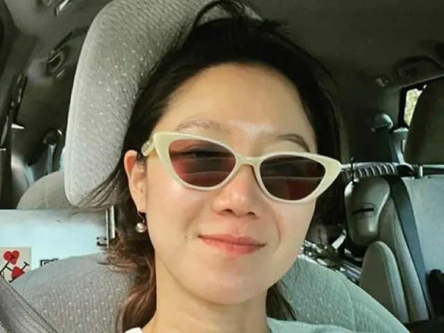 “新婚ホヤホヤ”女優コン・ヒョジン、コンブリーな愛らしさは変わらず…サングラス姿の近況ショット公開（画像提供:wowkorea）