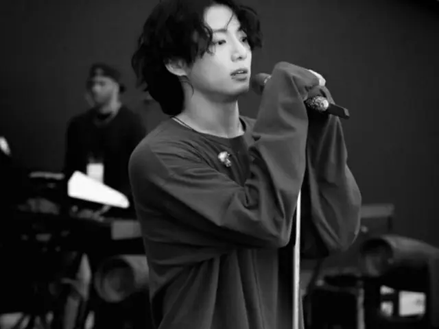 「BTS」JUNGKOOK、リハーサル写真公開“私服も素敵”（画像提供:wowkorea）