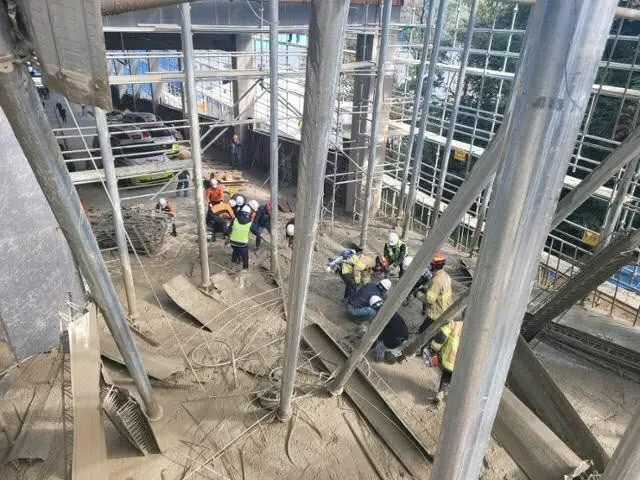 安城工事現場の墜落事故…死者は3人に（画像提供:wowkorea）