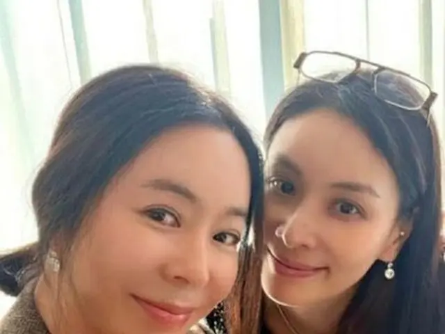 女優コ・ソヨン、イ・ヘヨンとの変わらぬ親交（画像提供:wowkorea）