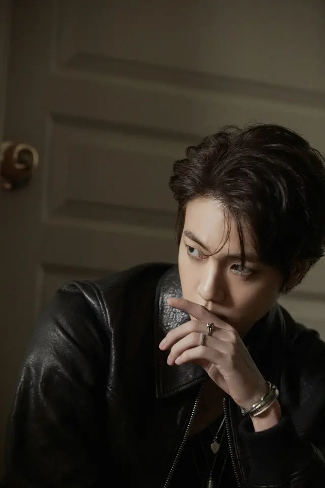 「BTS」JIN、カリスマも「真＝JIN」… ソロシングル「The Astronaut」第2弾コンセプトフォト公開（画像提供:wowkorea）