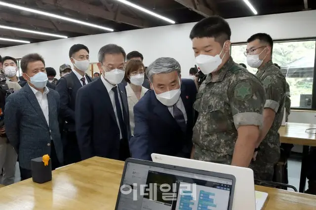 韓国軍将兵のデジタル産業予備人材5万人・AI専門人材1000人育成（画像提供:wowkorea）