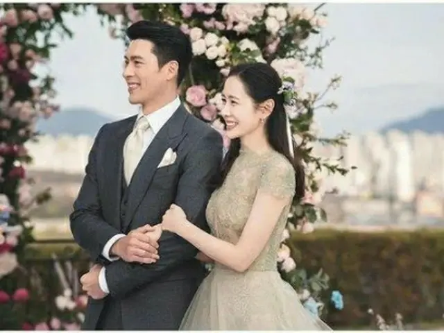 ３月に結婚式を挙げたヒョンビンさんとソン・イェジンさん（ヒョンビンさんの事務所提供）＝（聯合ニュース）≪転載・転用禁止≫