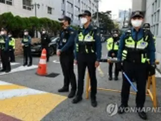 ソウル転倒事故の死者１５４人に　１５３人は身元確認＝警察当局