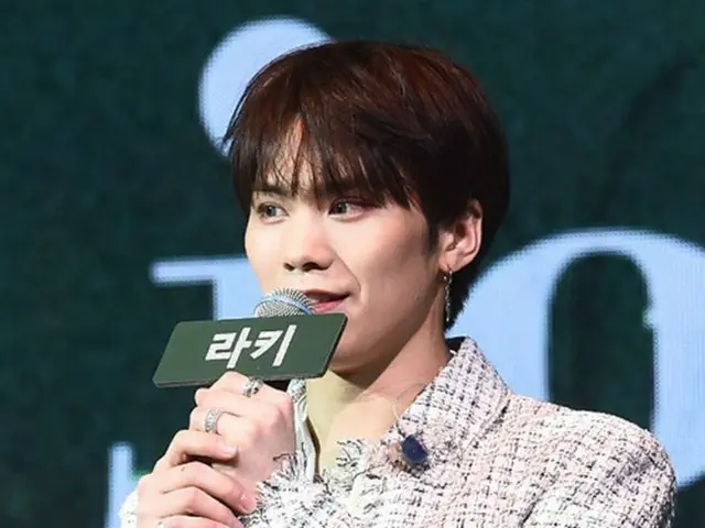 パク・ボヨンは熱愛説否定も…「ASTRO」ラキ、熱愛認める「良い感情を持って互いを知っていく段階」（画像提供:wowkorea）