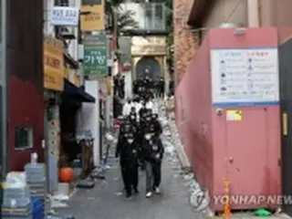 ソウル雑踏事故　現場に面するホテルが違法増築＝密集の一因か