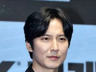 俳優キム・ナムギル、「宇宙最強ショー」チケットオープン延期…「梨泰院事故を追悼」