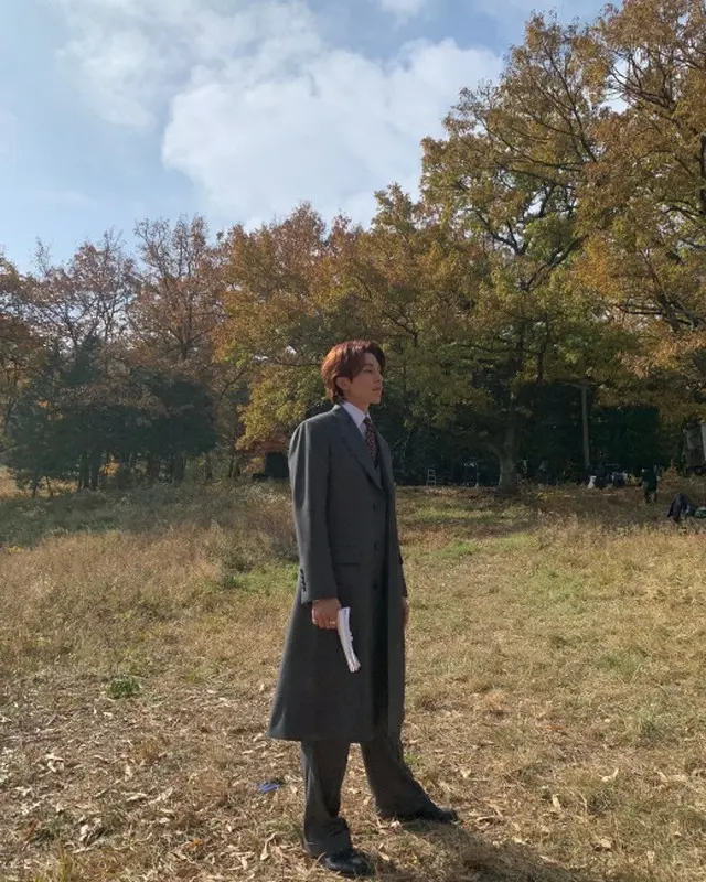俳優のイ・ドンウクが相次ぐ記念日を祝ってくれた自身のファンに感謝の言葉を伝えた（画像提供:wowkorea）