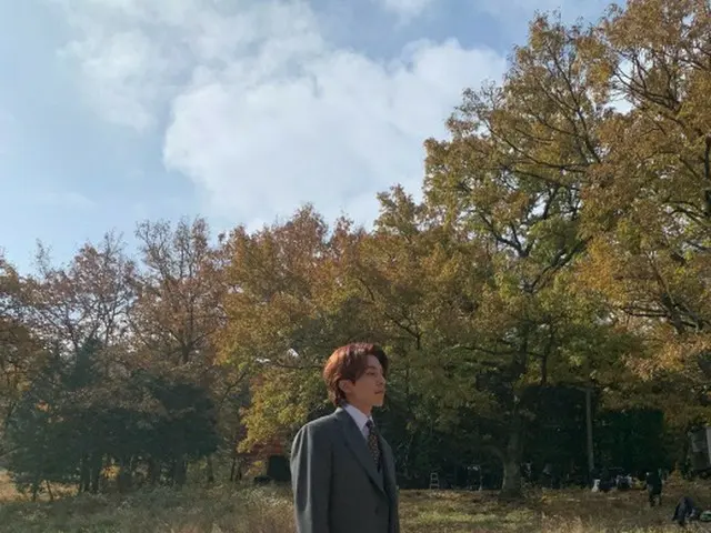 俳優のイ・ドンウクが相次ぐ記念日を祝ってくれた自身のファンに感謝の言葉を伝えた（画像提供:wowkorea）