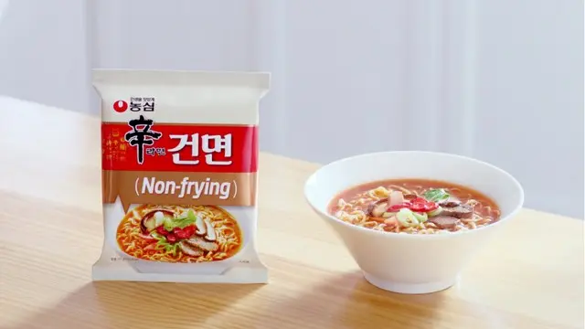 韓国の食品大手「農心」、ノンフライ麺の売上40%上昇…低カロリーブームで急成長（画像提供:wowkorea）