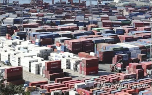 韓国南部の釜山港（資料写真）＝（聯合ニュース）