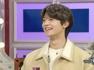 「SHINee」ミンホ、海兵隊に志願入隊したビハインドを「ラジオスター」で公開