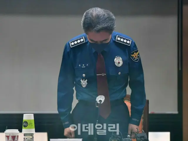 ＜梨泰院事故＞警察庁長官、謝罪と共に犠牲者へ黙祷（画像提供:wowkorea）
