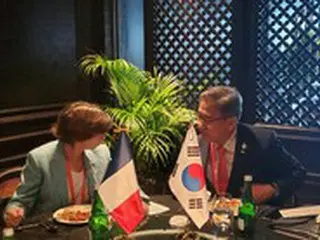 韓・仏外交長官が会談…「包括的パートナー関係」をさらに発展