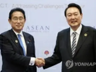 韓日首脳　徴用問題の早期解決へ意気投合＝韓国大統領室