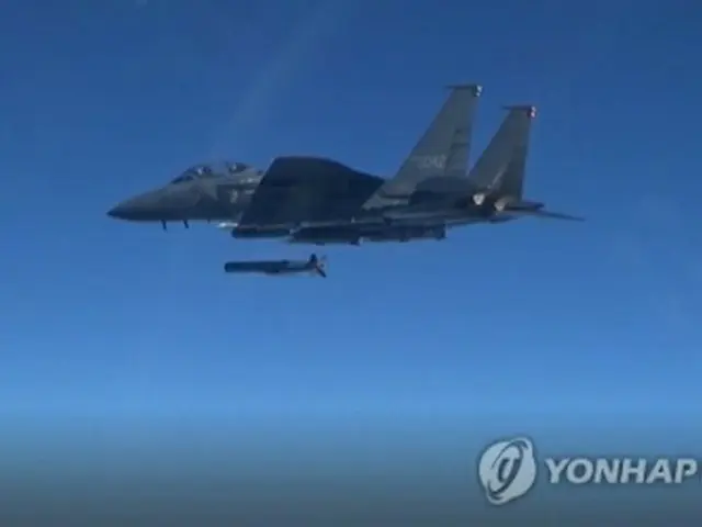 韓国空軍の最新鋭ステルス戦闘機Ｆ３５Ａ（空軍提供）＝（聯合ニュース）≪転載・転用禁止≫