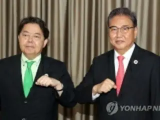 韓日外相が電話協議　北朝鮮のＩＣＢＭ発射を非難
