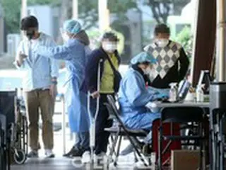 新型コロナウイルス新規感染者 5万589人 感染拡大停滞傾向 = 韓国