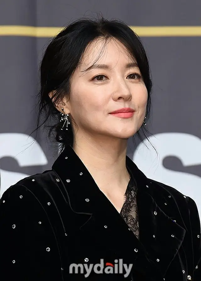 【公式】女優イ・ヨンエ、オーケストラの女性指揮者になる！ドラマ「マエストラ」出演確定（画像提供:wowkorea）