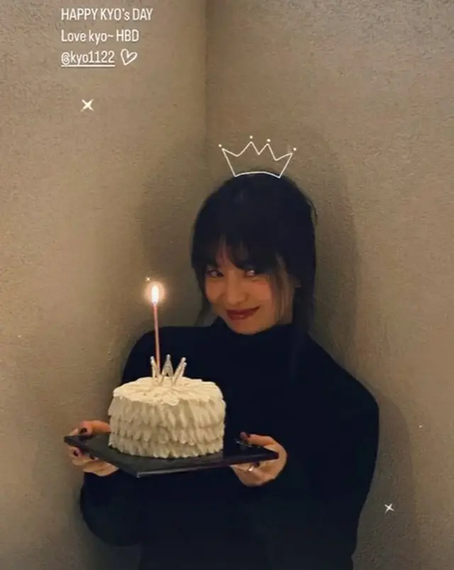 女優ソン・ヘギョ、42回目の誕生日をパク・ヒョジュがお祝い（画像提供:wowkorea）