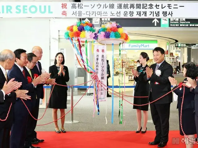 高松空港で23日「仁川-高松路線」の運航再開記念行事が開かれた（画像提供:wowkorea）