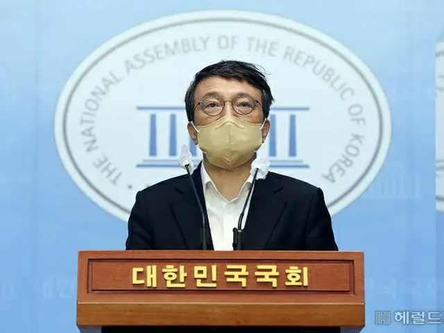 金宜謙、共に民主党報道官（画像提供:wowkorea）