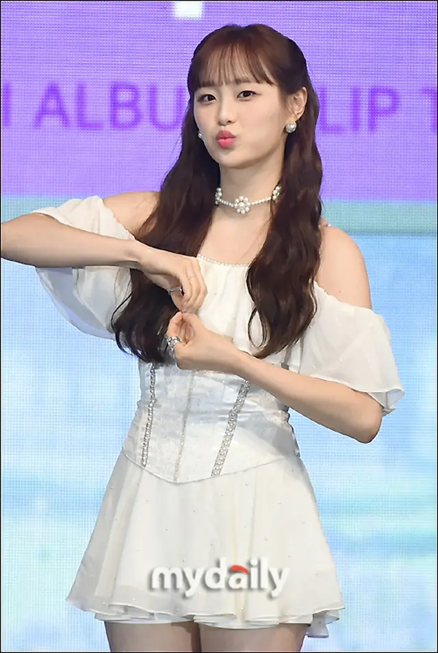「今月の少女（LOONA）」ヒョンジン、脱退となったチュウの味方に…関係者たちまでチュウを応援（画像提供:wowkorea）