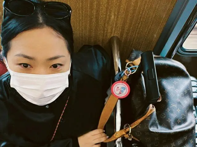 「妊娠」Honey J、夫ジョンダム氏と日本旅行…「優先席からこっそり妊婦バッジ」(画像提供:wowkorea)