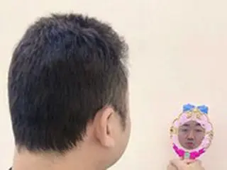 俳優マ・ドンソク、お姫様鏡の中に“マブリー”がすっぽりと…映画「狎鴎亭」30日公開
