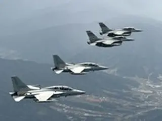 韓国合同参謀本部「中露の軍用機8機がKADIZに進入後・離脱」