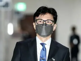 「存在感」表す韓国法相…保守層の次期大統領候補「1位」