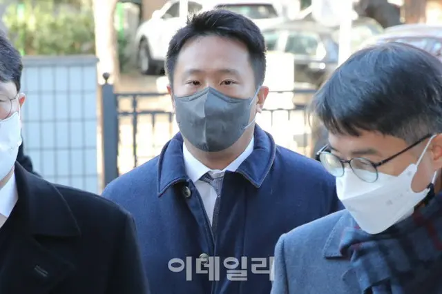 “ルナ・テラ暴落事態”のシン・ヒョンソン氏、令状審査に出席“沈黙”＝韓国（画像提供:wowkorea）