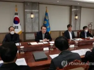 尹大統領「物流ストは北の核脅威と同じ」