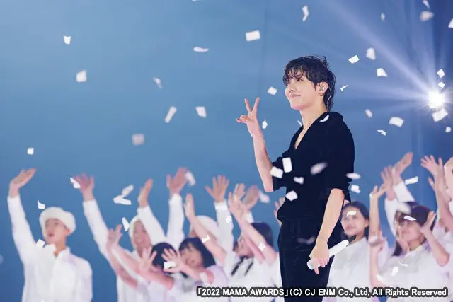 【公演レポ】J-HOPE（BTS）、「ENHYPEN」、「INI」ら豪華アーティストが「2022 MAMA AWARDS」に集結…JIN（BTS）からの電話コメントにファン大興奮！