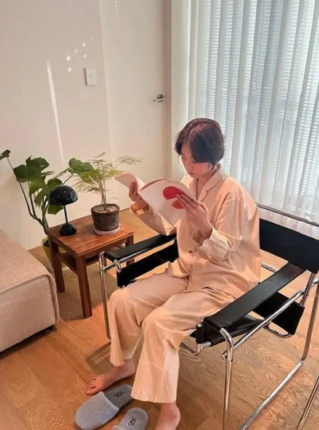 女優イ・ヨニ、一緒に過ごす日常はこんな感じ？パジャマ姿でもこんなに美しい新妻の姿（画像提供:wowkorea）