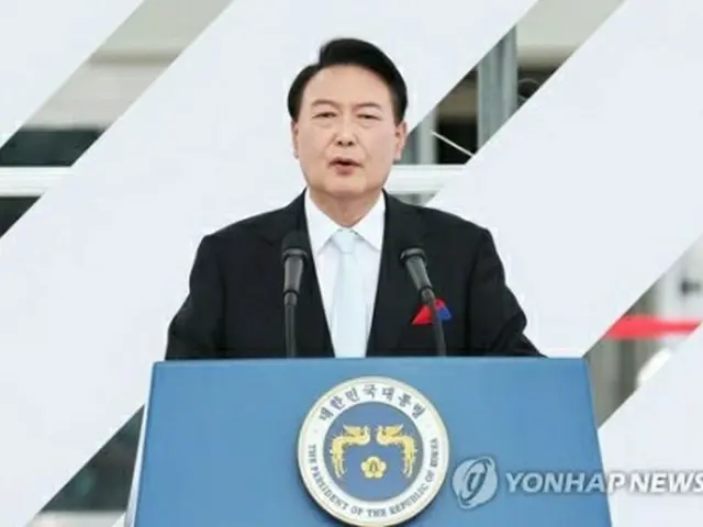8月15日の光復節（日本による植民地支配からの解放記念日）の演説で北朝鮮に「大胆の構想」を提案する尹大統領＝（聯合ニュース）